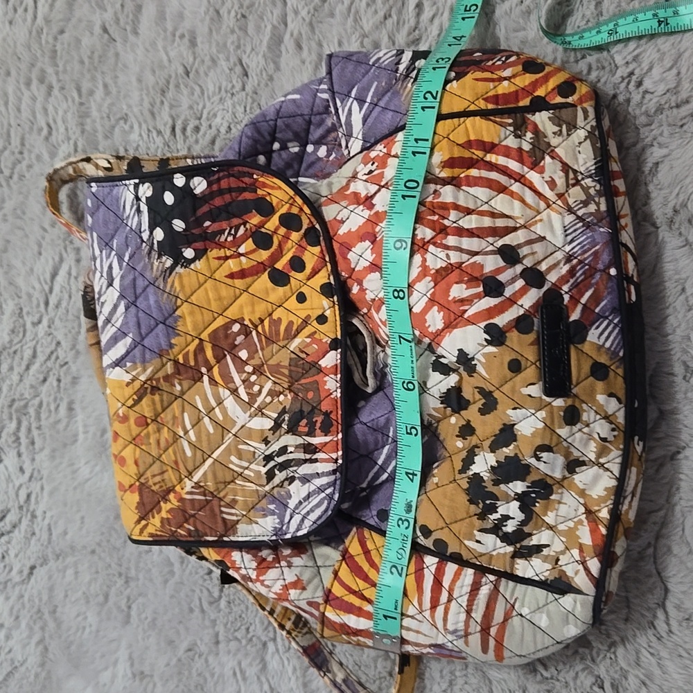 Vera Bradley quilted printed medium sized backpack - Picture 5 of 13